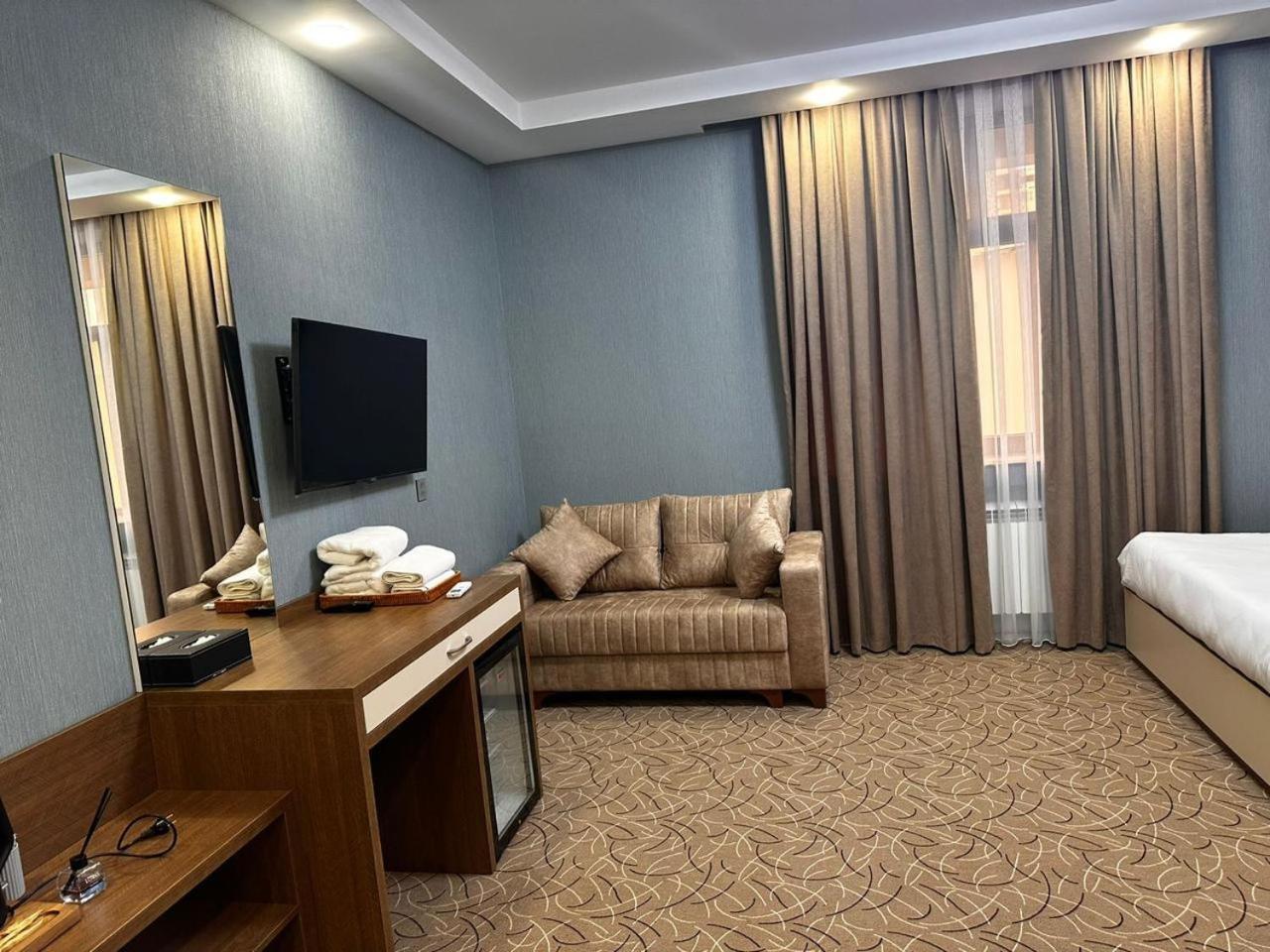 באקו Royal Meridien Hotel מראה חיצוני תמונה