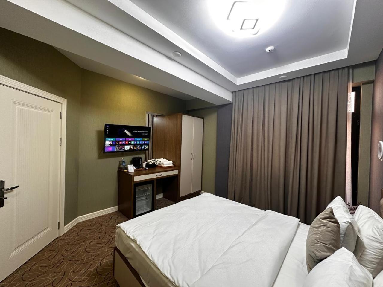 באקו Royal Meridien Hotel מראה חיצוני תמונה